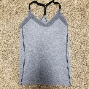 Gilligan & O'Malley nursing tank